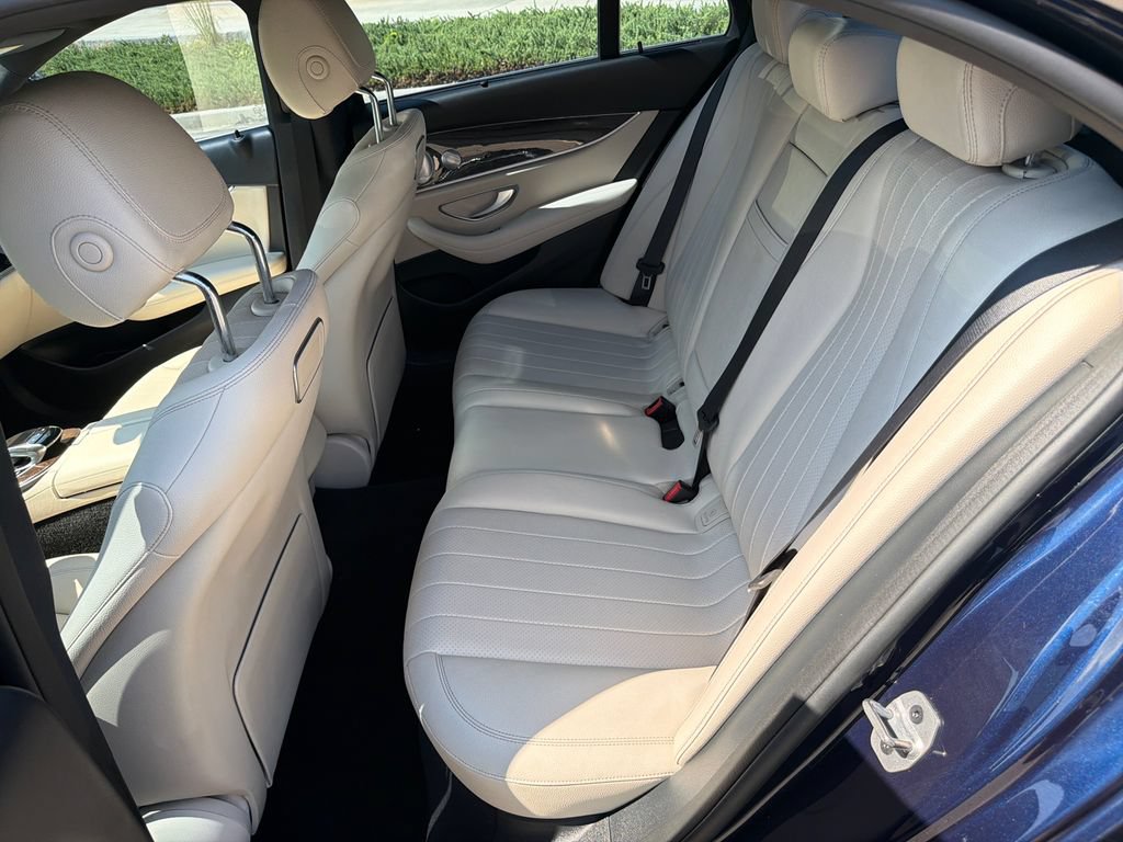 Used 2019 Mercedes-Benz E 450 4MATIC Sedan w/ Premium Package image 20