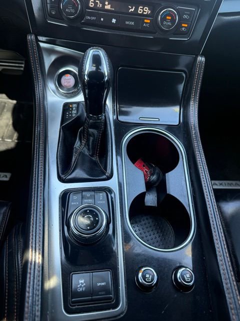 Used 2021 Nissan Maxima SR w/ Sport Mat Group image 26