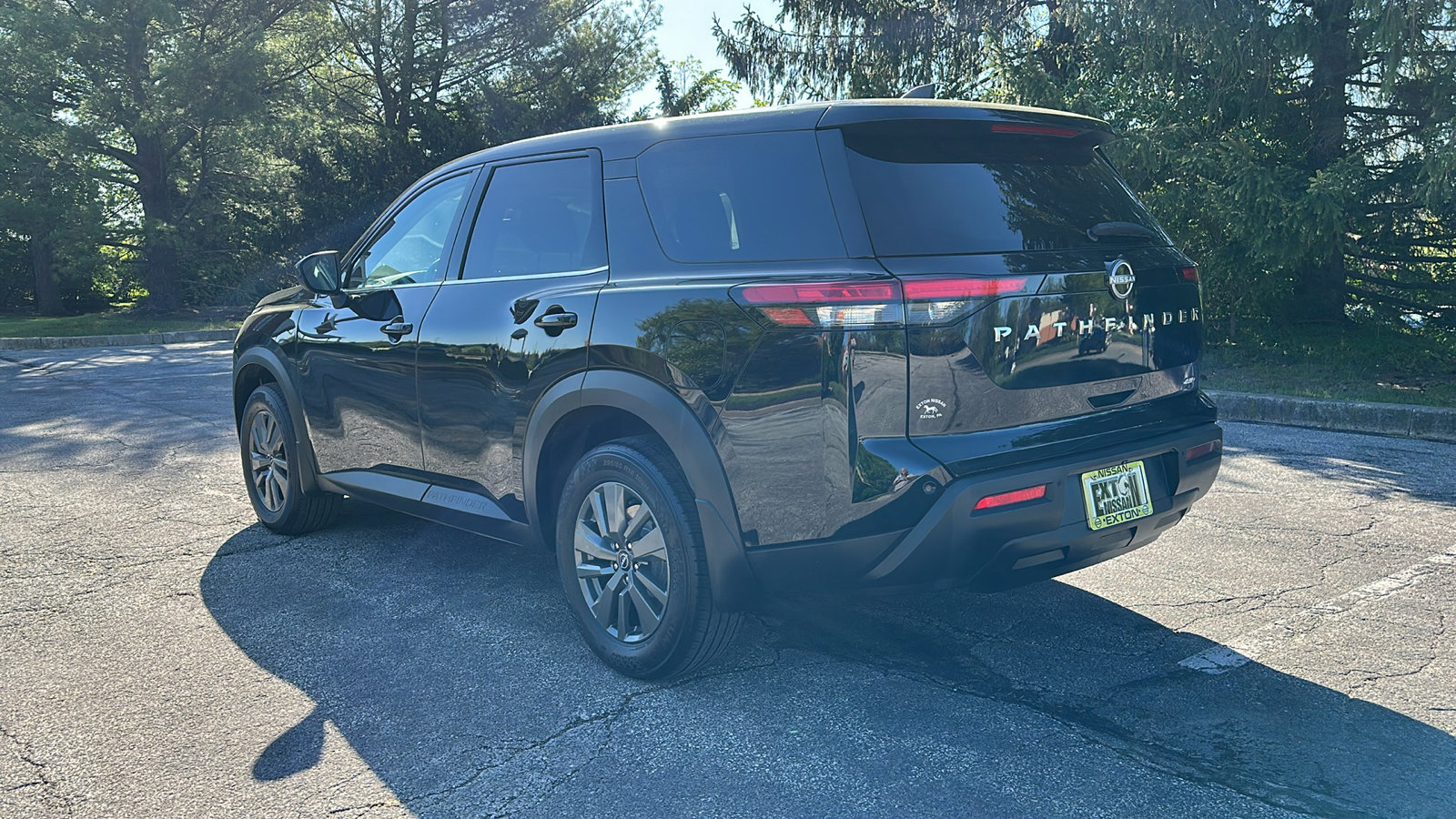 Certified 2023 Nissan Pathfinder S image 7