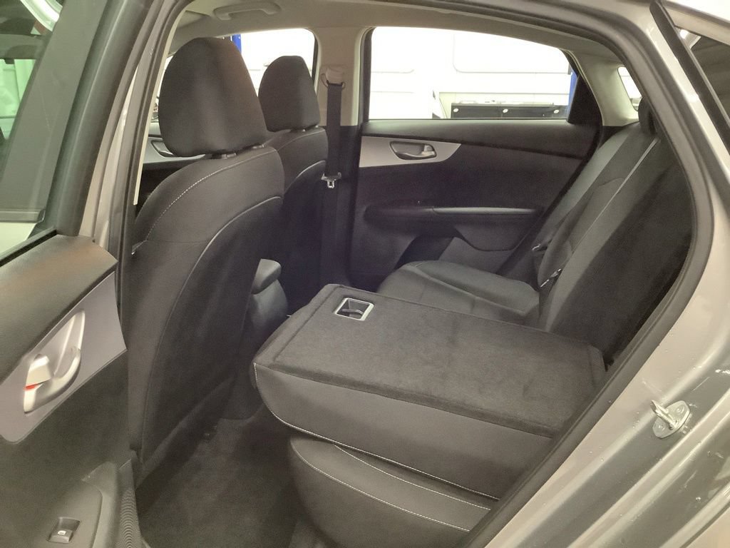 Certified 2024 Kia Forte LXS FWD image 18