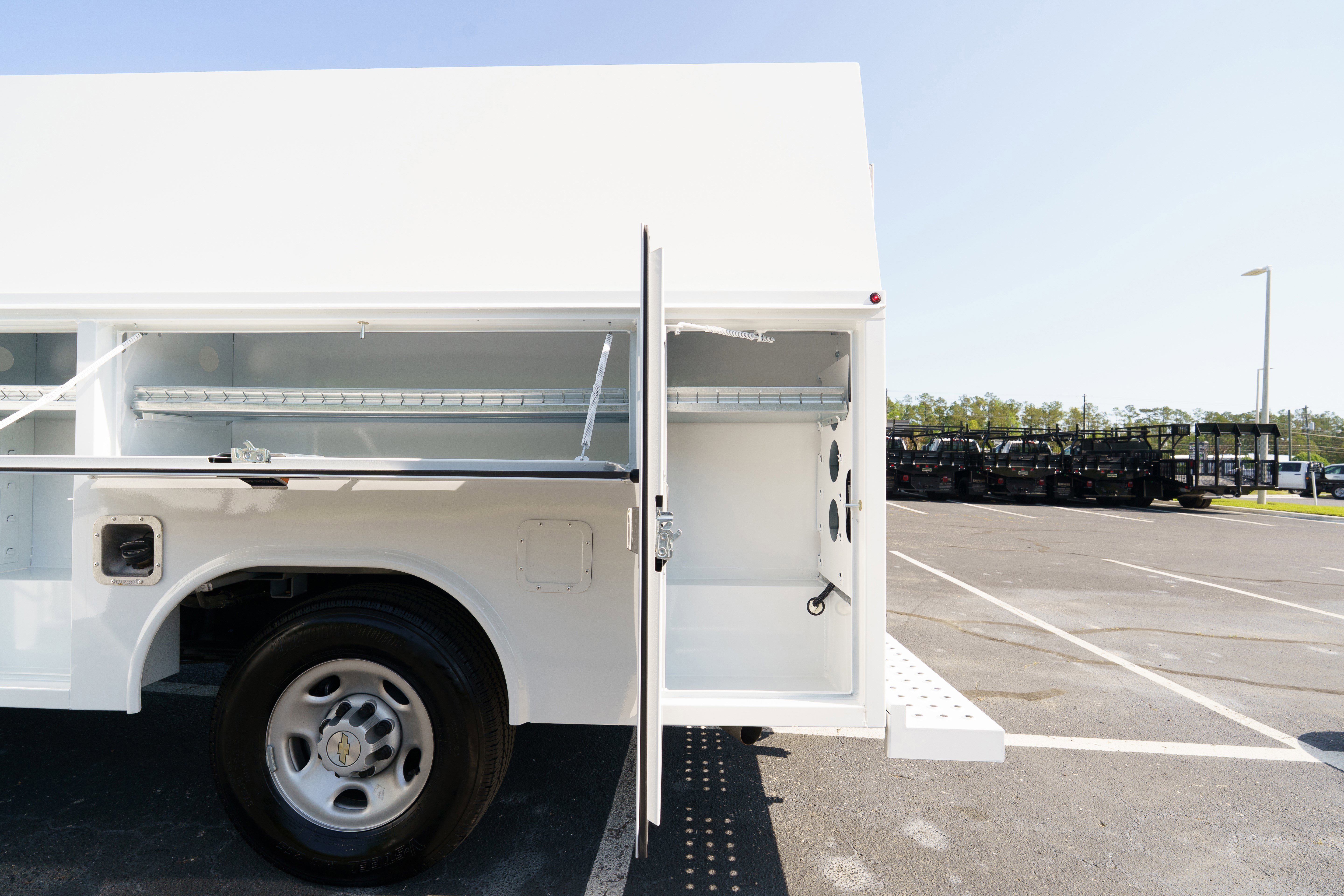 New 2025 Chevrolet Express 3500 w/ Power Convenience Package RWD image 11