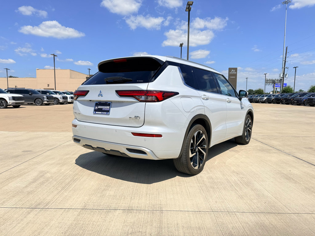 Used 2024 Mitsubishi Outlander SEL AWD/4WD image 5