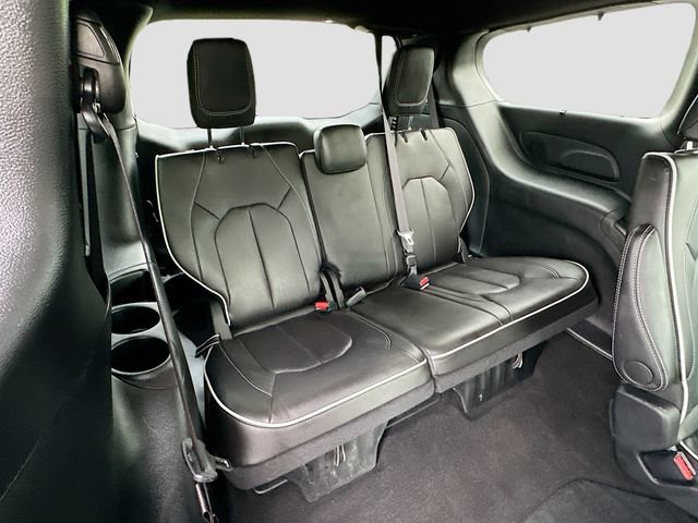 Used 2025 Chrysler Pacifica Limited w/ Uconnect Theater Family Group AWD/4WD image 30