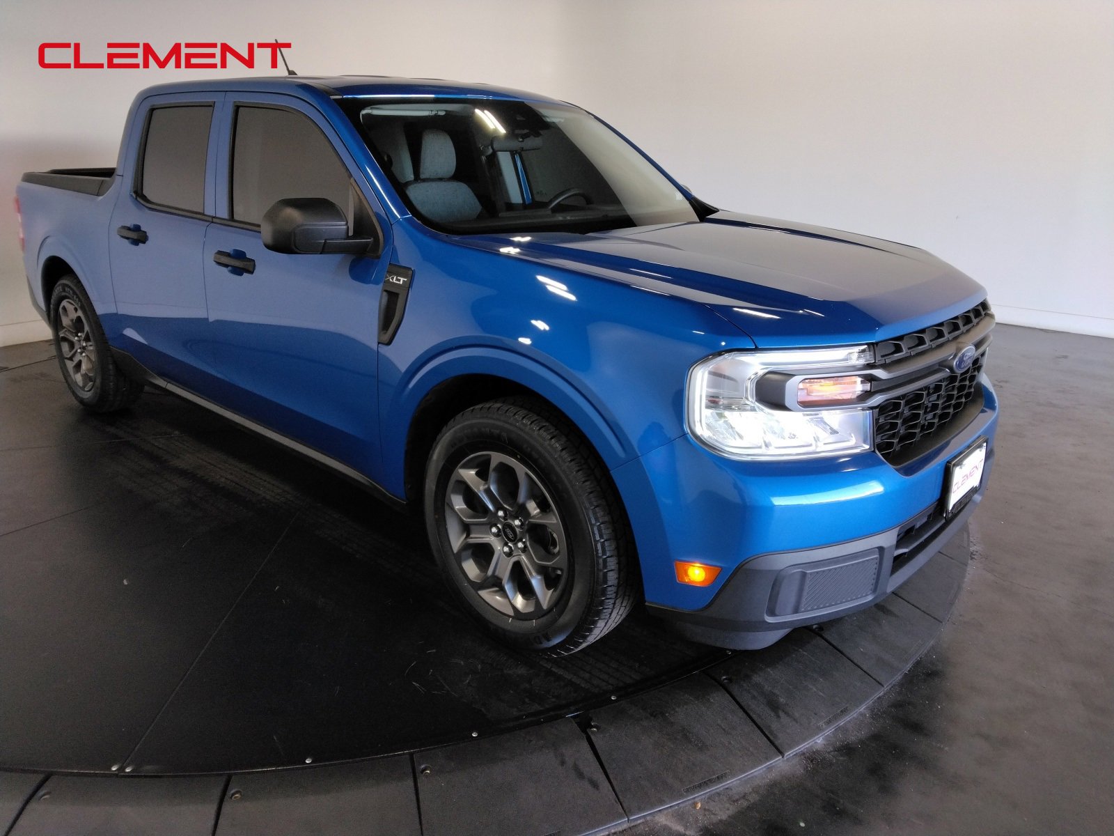 Used 2022 Ford Maverick XLT image 3