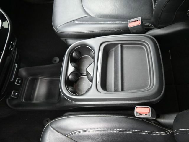 Used 2019 Chrysler Pacifica Touring-L w/ Advanced Safetytec Group image 33