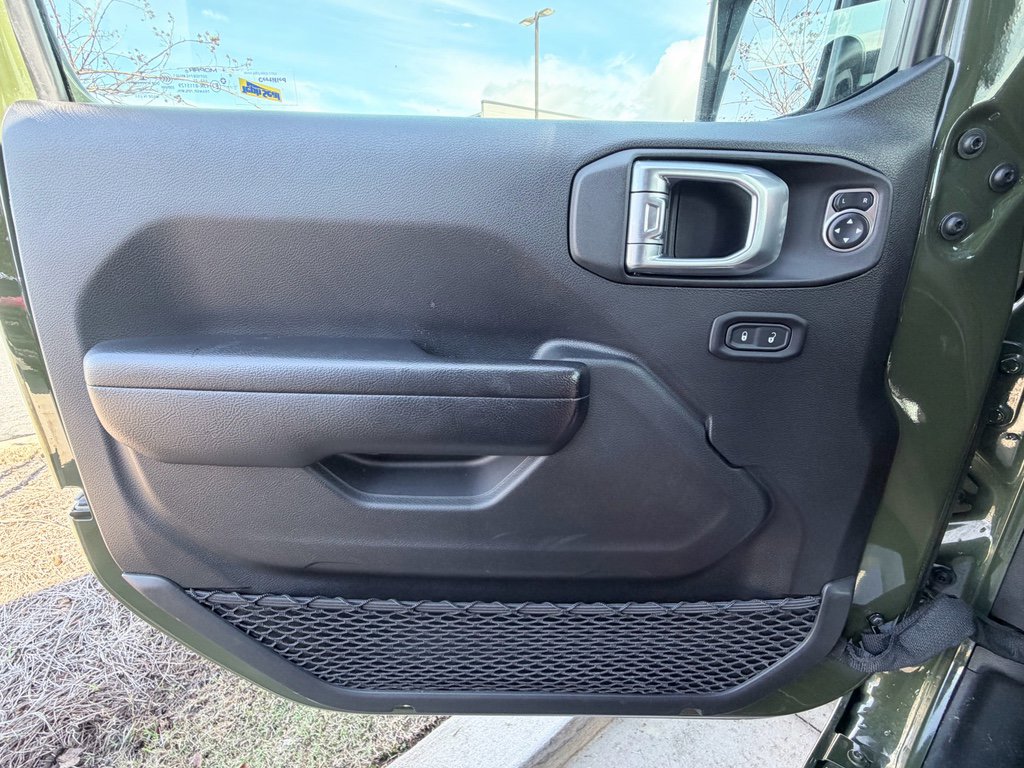 Used 2021 Jeep Gladiator Rubicon image 20