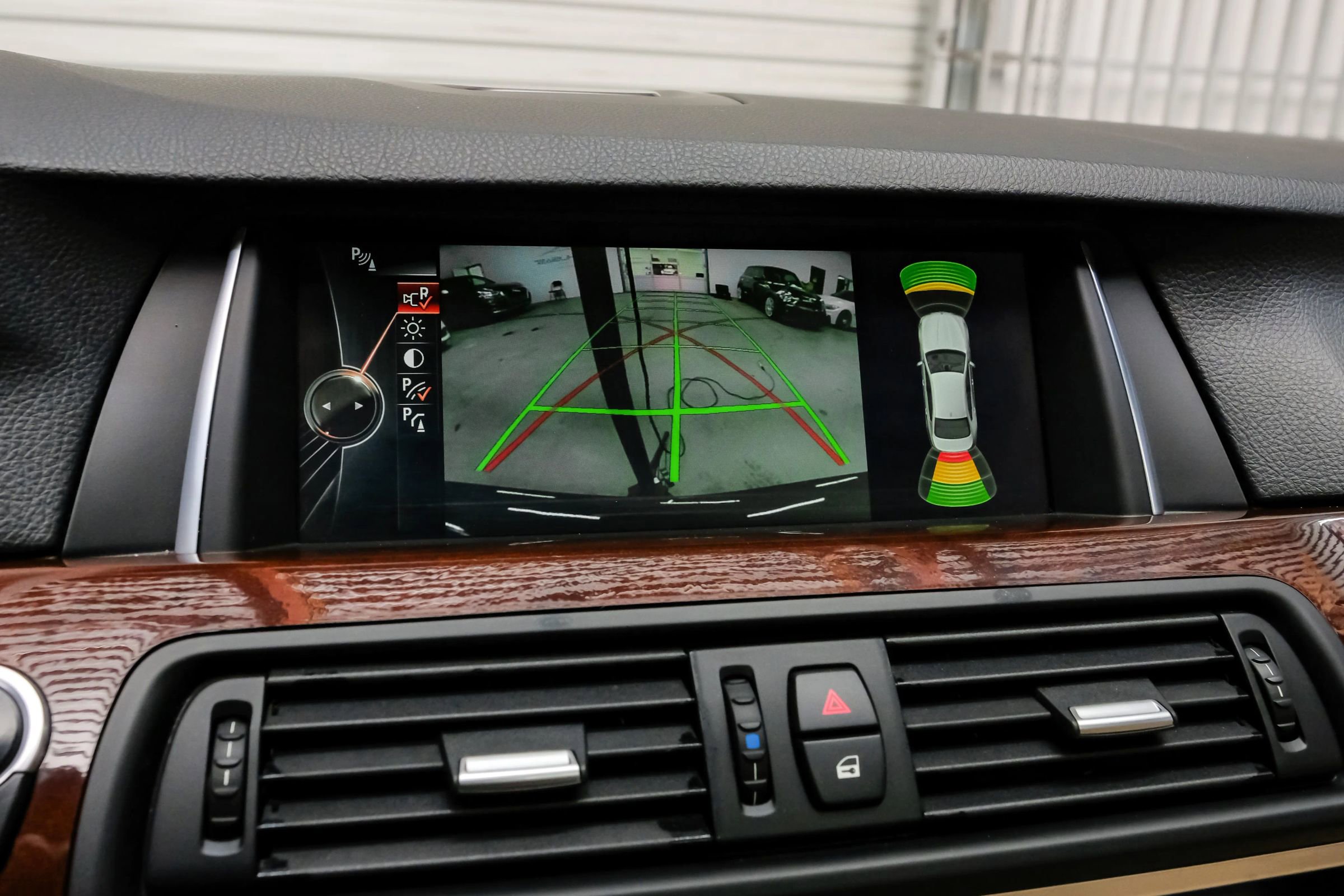 Used 2014 BMW 535i xDrive Sedan AWD/4WD image 24