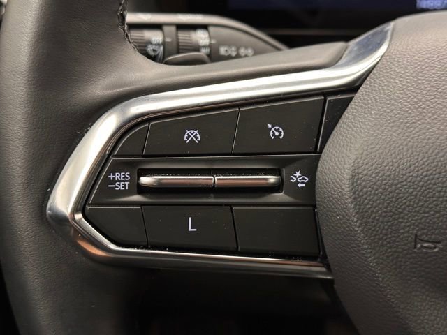 Used 2025 Chevrolet Equinox LT image 9