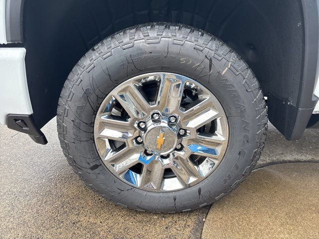 New 2026 Chevrolet Silverado 3500 High Country w/ High Country Premium Package AWD/4WD image 12