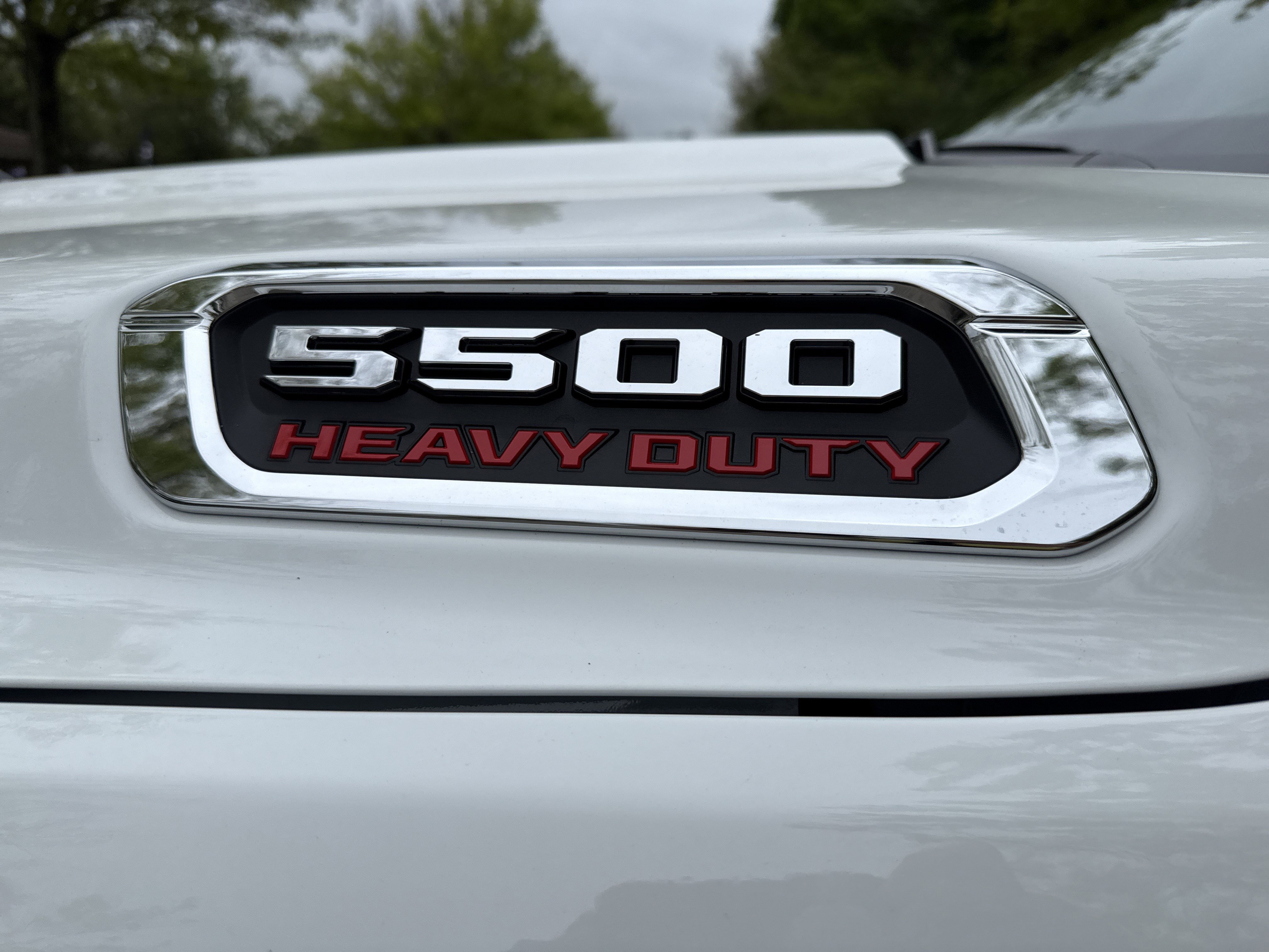 New 2026 RAM 5500 4x4 Crew Cab image 14