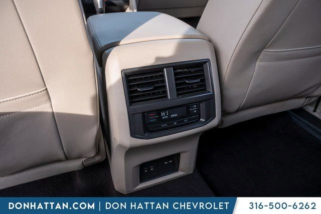 Used 2021 Volkswagen Atlas SE w/ Panoramic Sunroof Package image 24