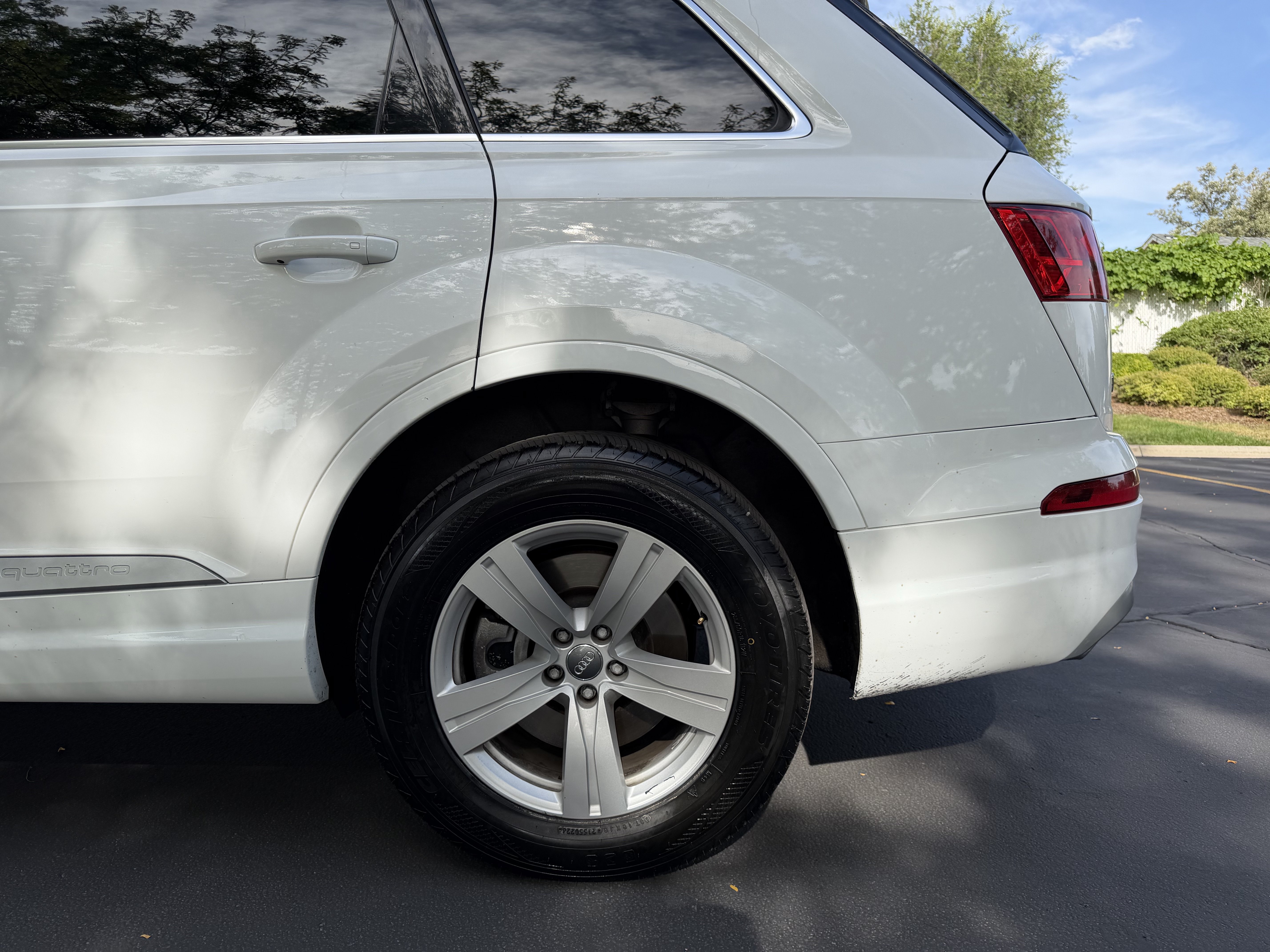 Used 2019 Audi Q7 2.0T Premium w/ Convenience Package AWD/4WD image 9