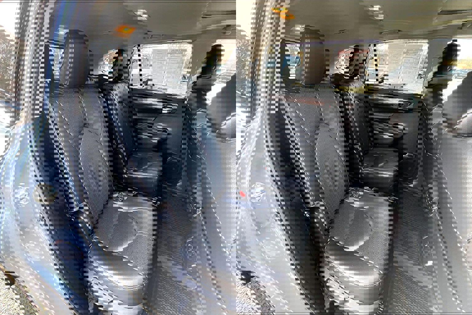 Used 2020 Toyota Highlander Limited image 26