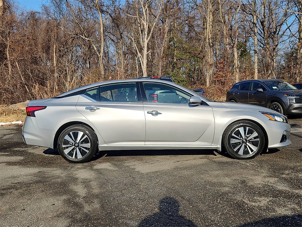 Used 2020 Nissan Altima 2.5 SV image 7