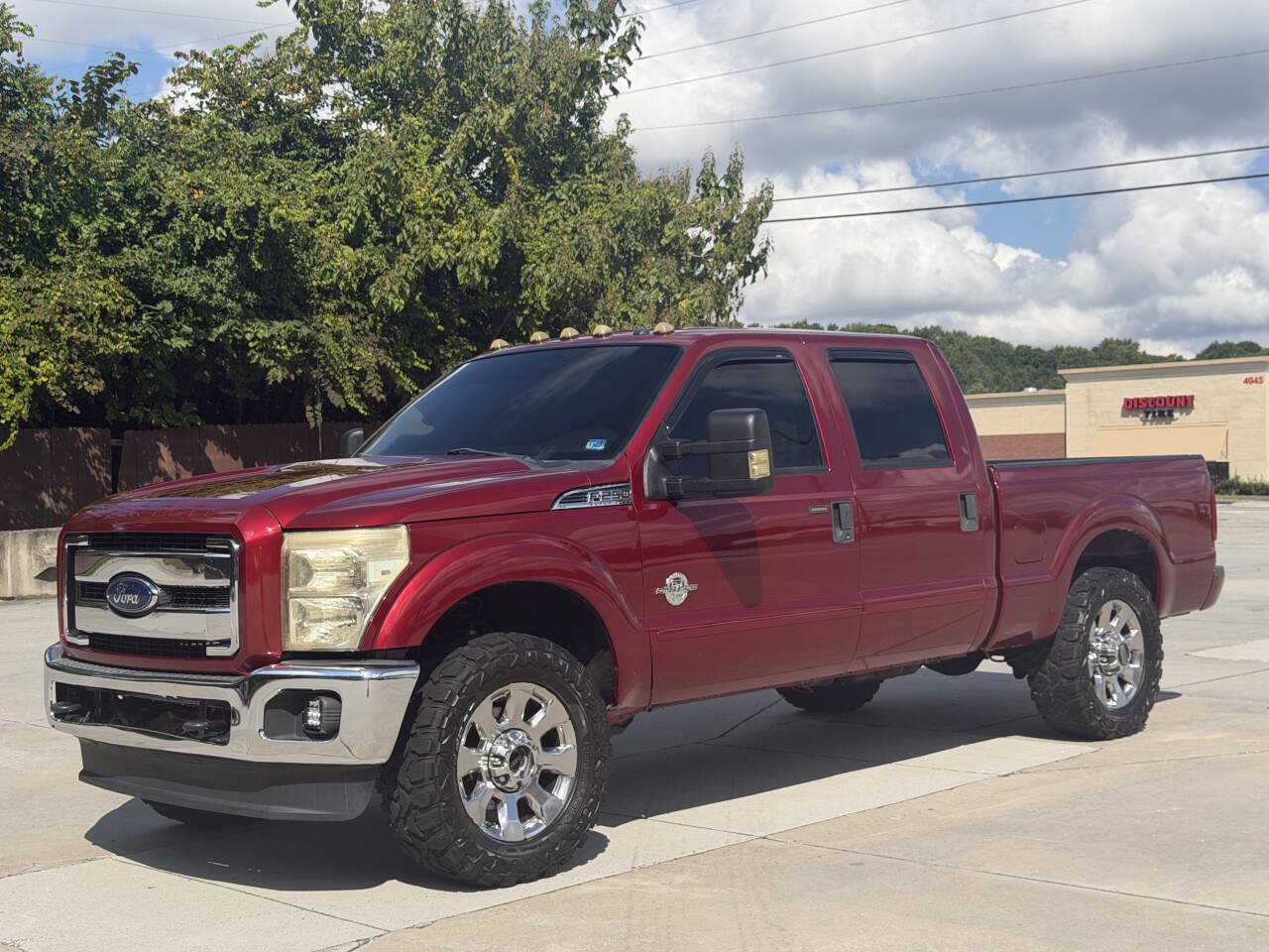 Used 2015 Ford F250 XLT w/ XLT Value Package AWD/4WD image 1