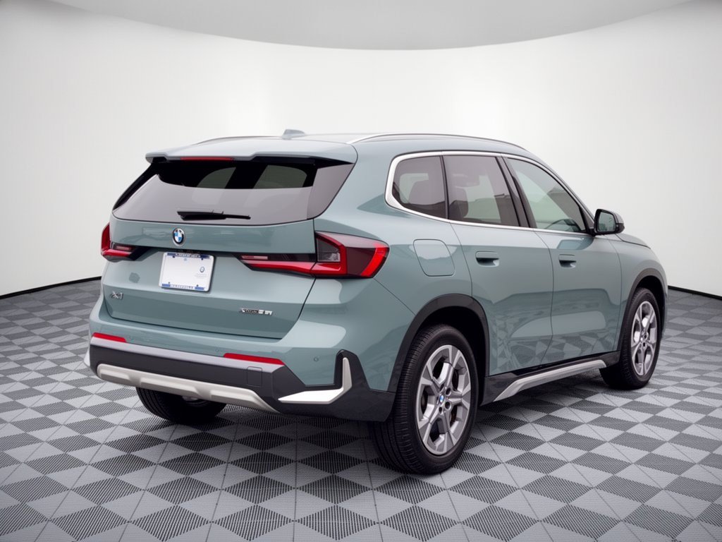 Certified 2026 BMW X1 xDrive28i w/ Technology Package AWD/4WD image 9