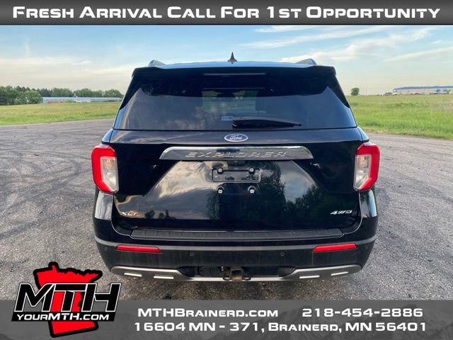 Used 2022 Ford Explorer XLT w/ Equipment Group 202A AWD/4WD image 7