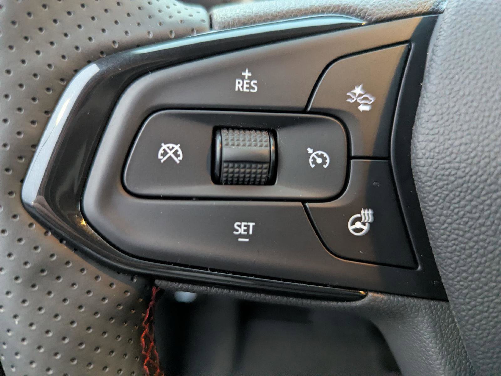 New 2026 Chevrolet TrailBlazer RS w/ Convenience Package image 37