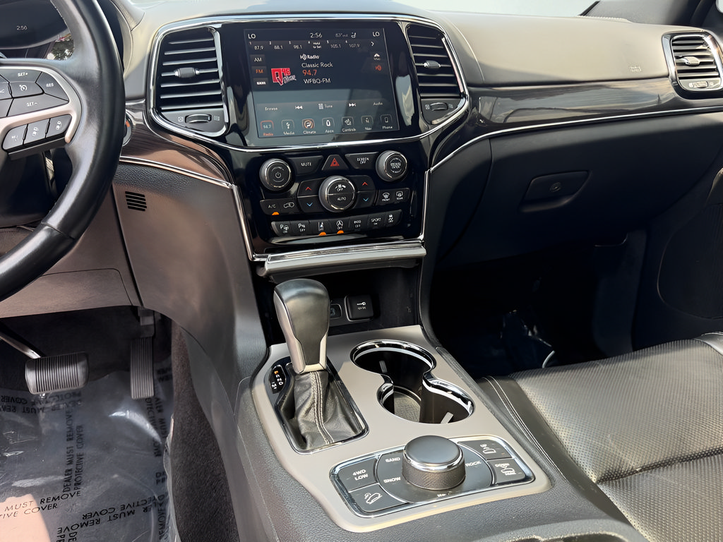 Used 2019 Jeep Grand Cherokee Overland AWD/4WD image 43