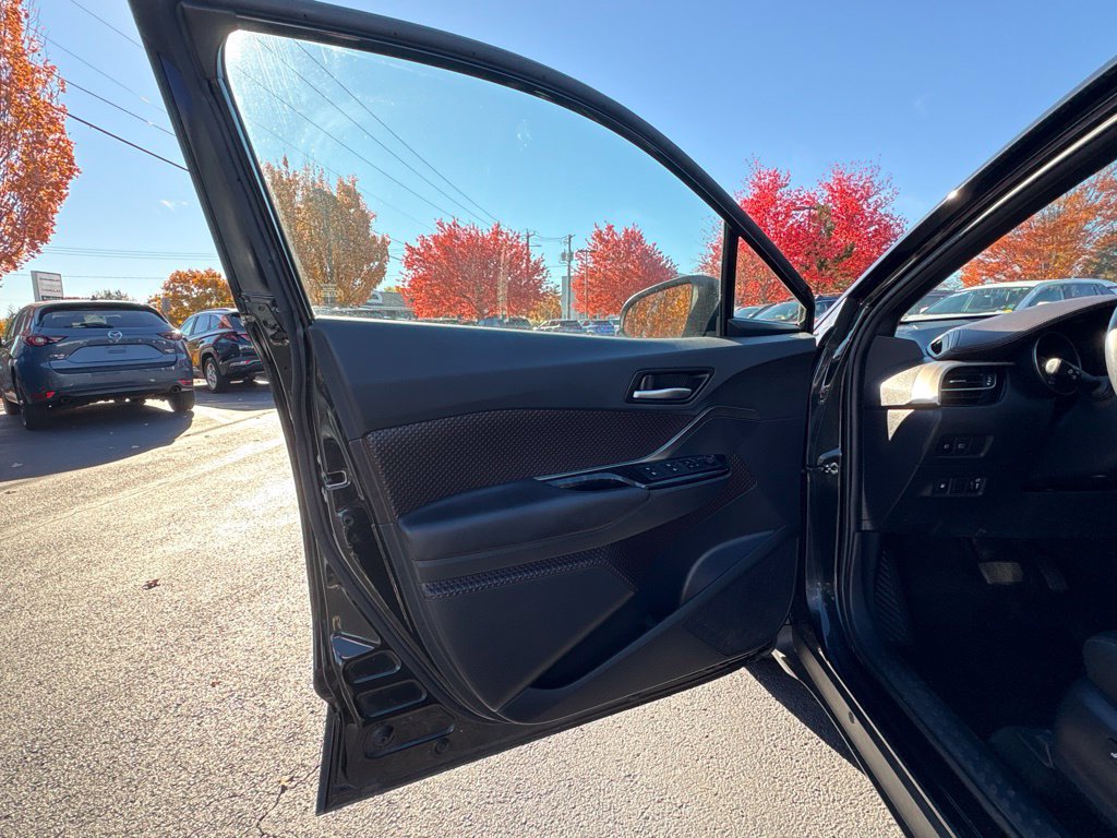 Certified 2019 Toyota C-HR Limited FWD image 17