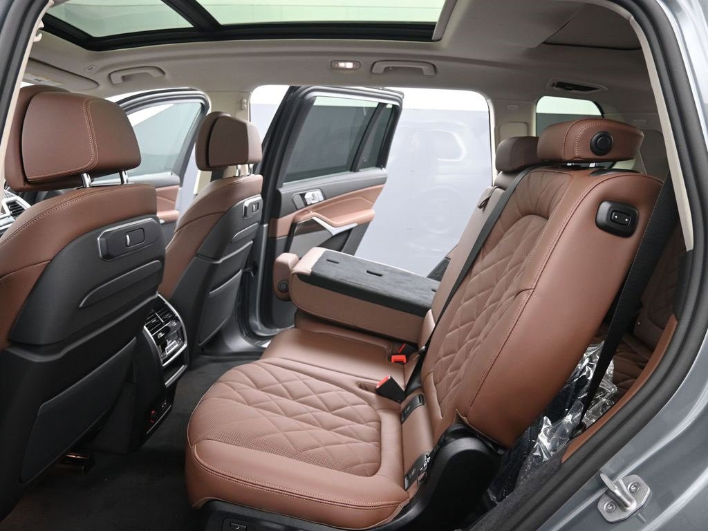 New 2026 BMW X7 xDrive40i image 34