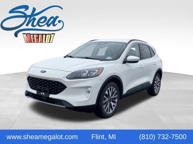 Used 2022 Ford Escape Titanium image 1