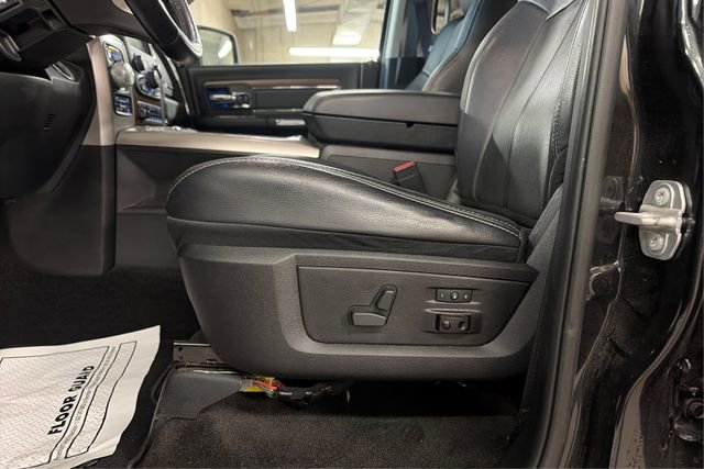 Used 2018 RAM 1500 Laramie w/ Convenience Group image 17