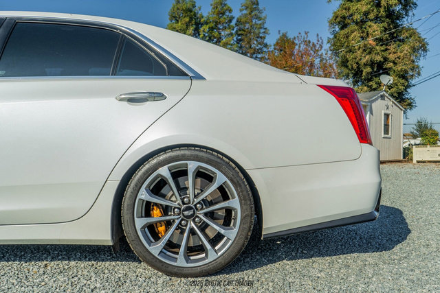 Used 2018 Cadillac CTS V w/ Luxury Package image 5