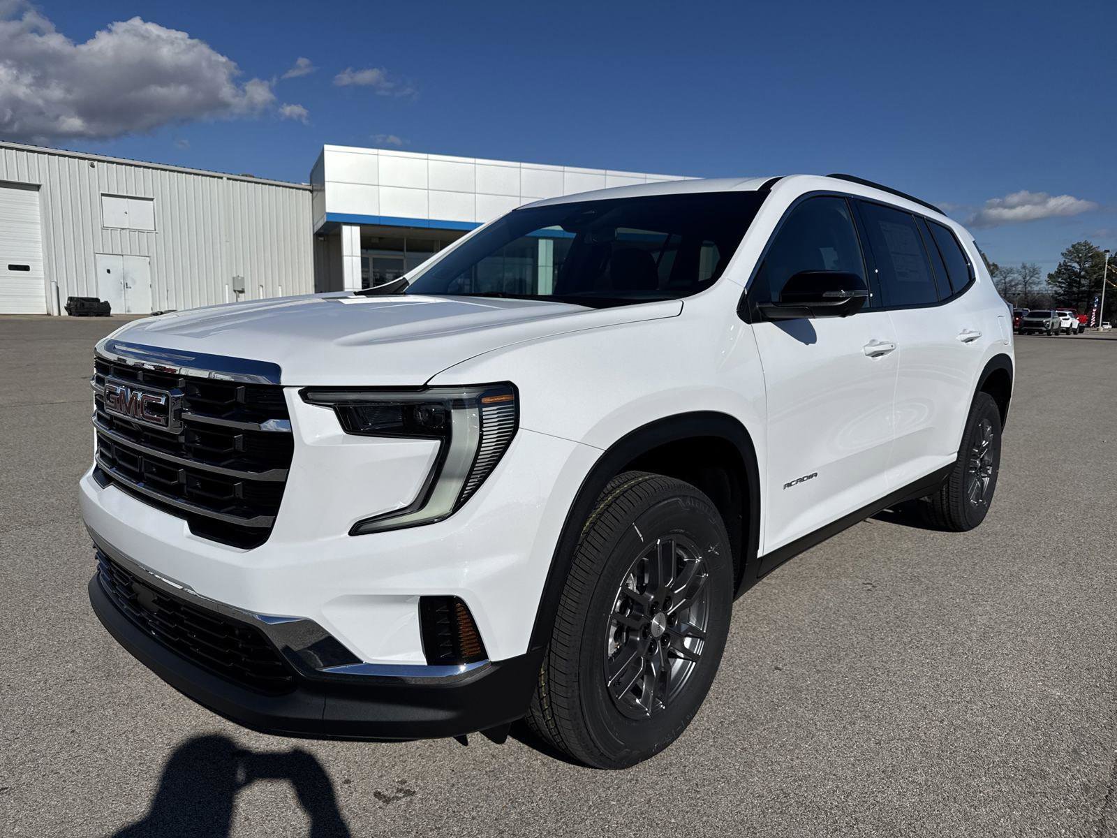 New 2025 GMC Acadia Elevation