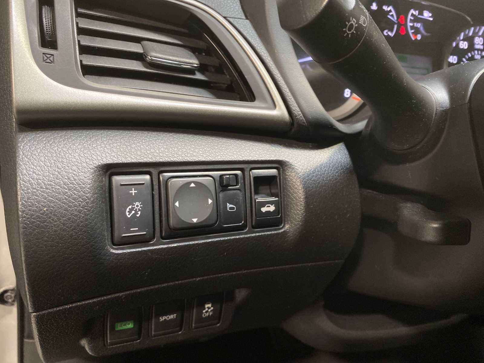 Used 2013 Nissan Sentra SV w/ Driver Pkg image 24