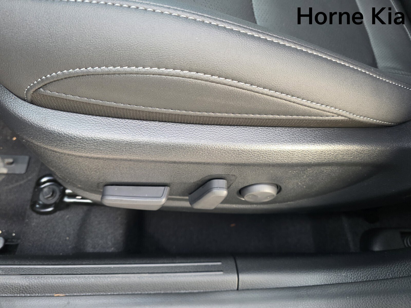 New 2026 Kia Seltos EX w/ EX Sunroof Package image 15