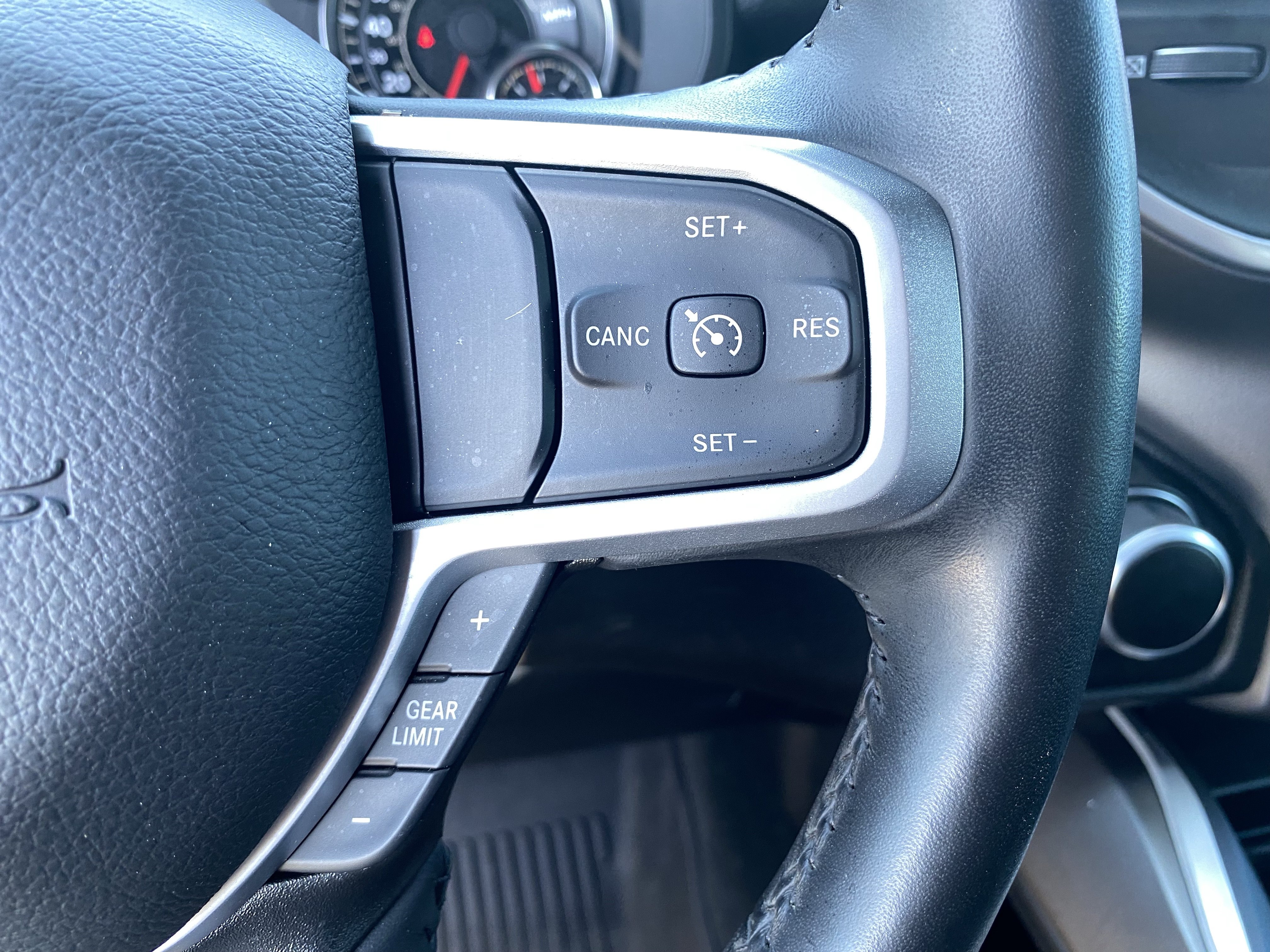 Used 2023 RAM 1500 Big Horn AWD/4WD image 29