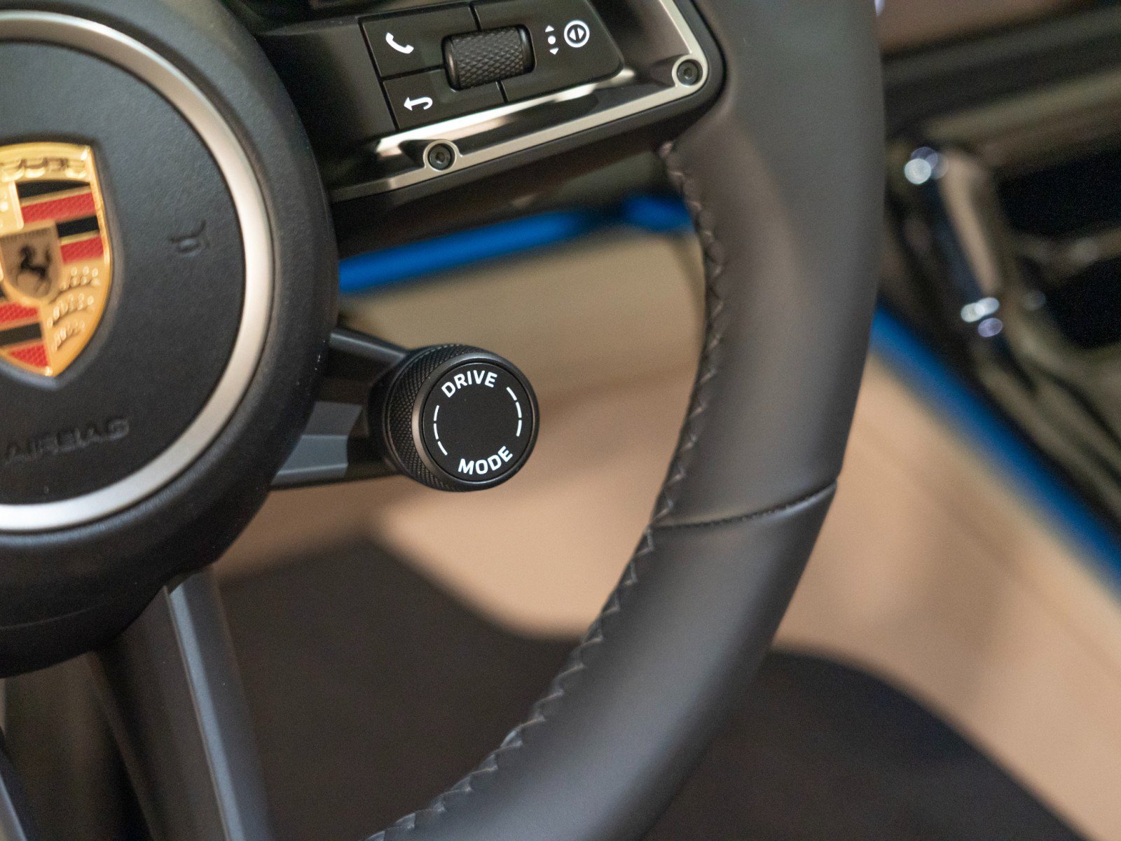 New 2026 Porsche Panamera 4 AWD/4WD image 22