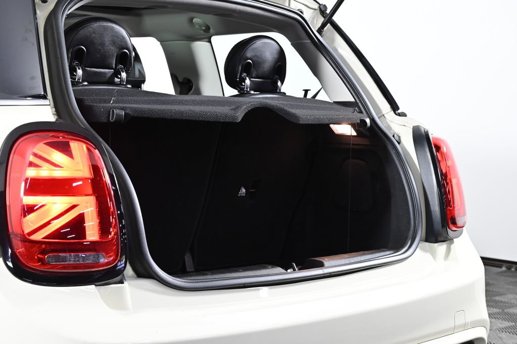 Used 2019 MINI Cooper S w/ Premium Package image 30