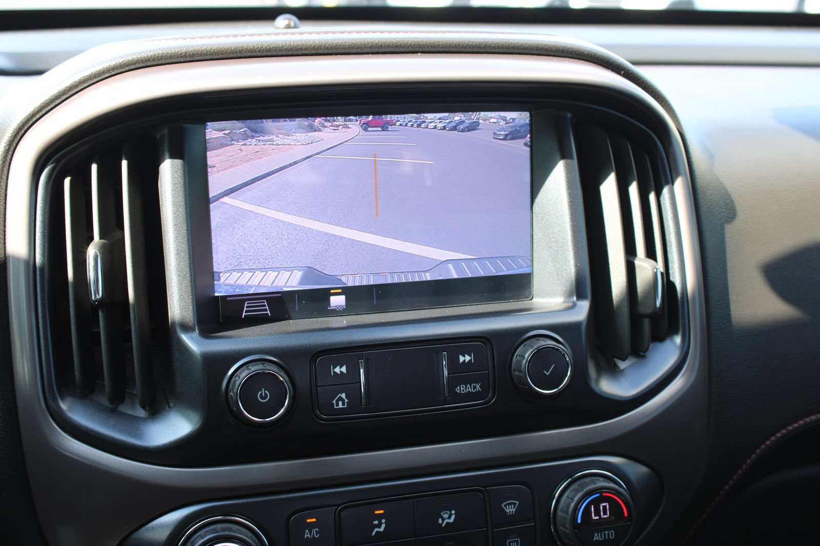 Used 2019 GMC Canyon All Terrain w/ All Terrain X Package AWD/4WD image 15