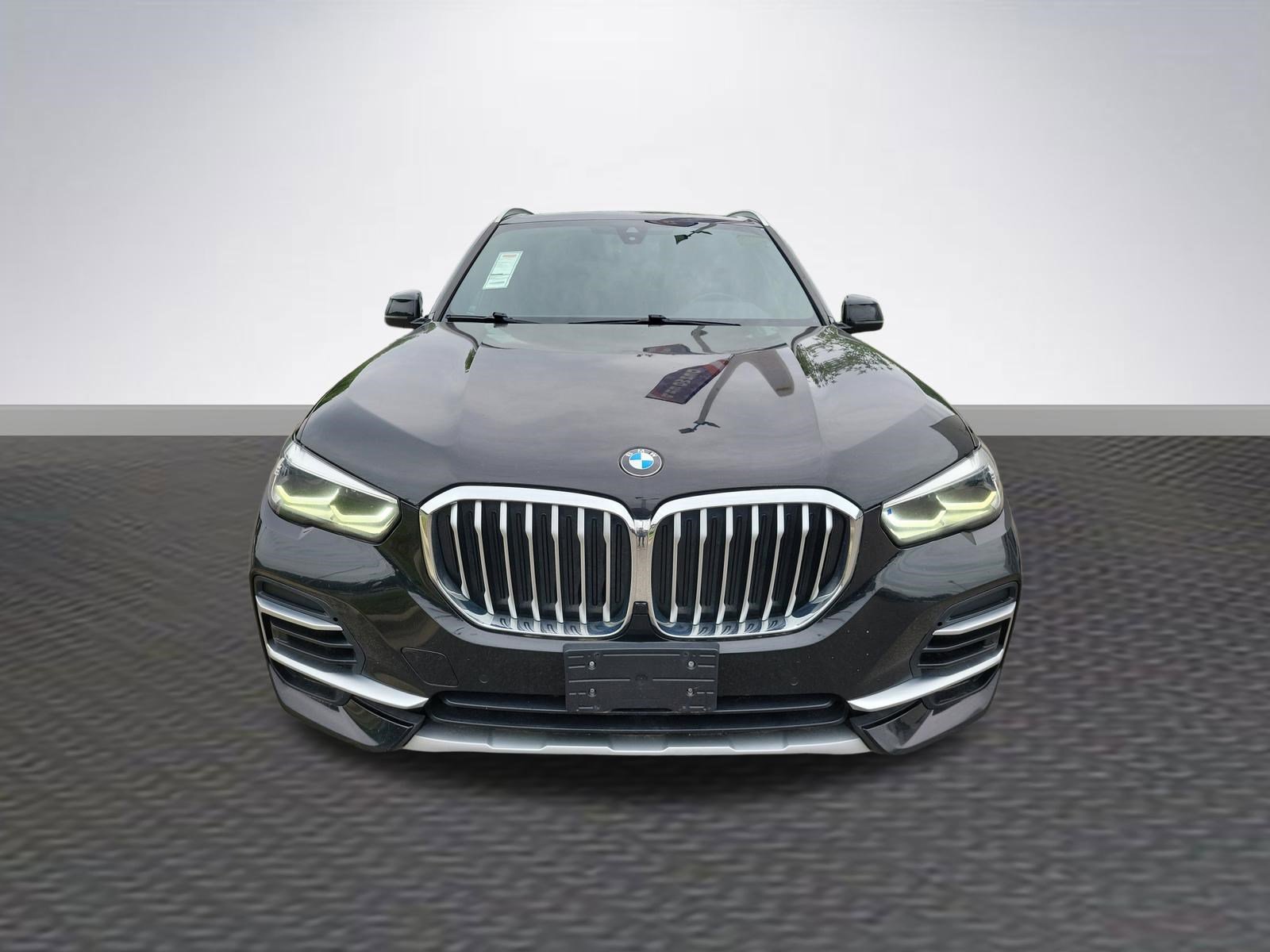 Used 2022 BMW X5 xDrive40i AWD/4WD image 2