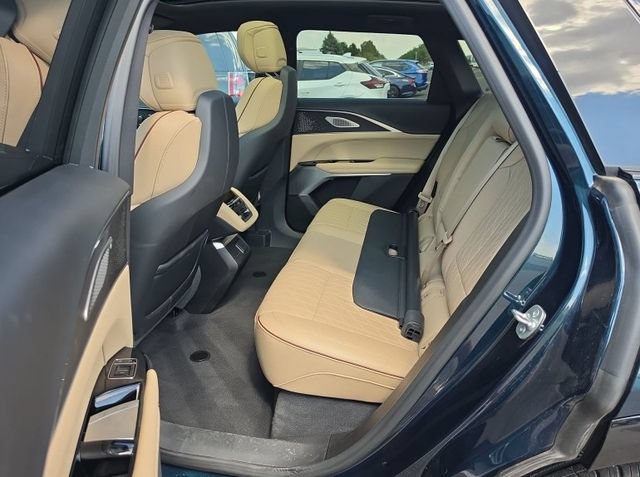 Used 2025 Cadillac Lyriq Luxury w/ Nappa Leather Package AWD/4WD image 8