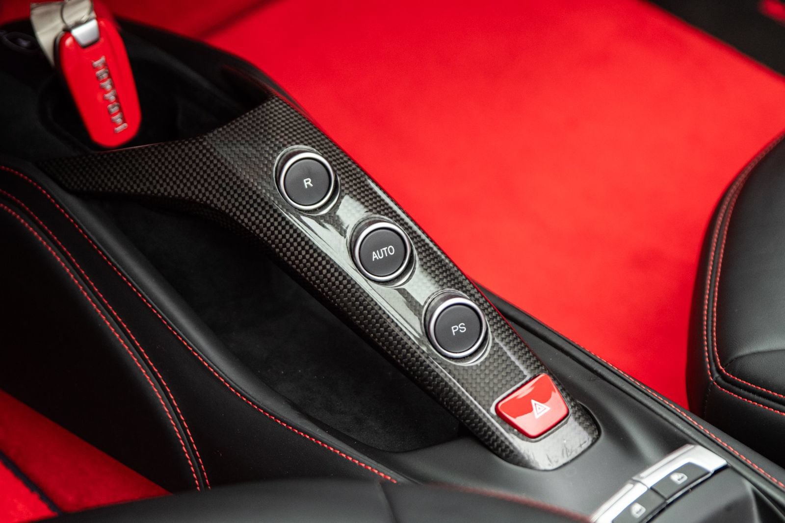 Used 2018 Ferrari 488 Spider RWD image 26