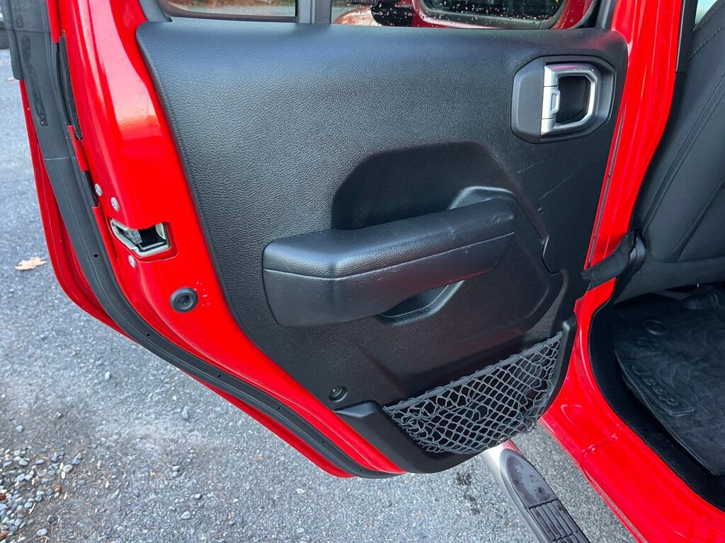 Used 2020 Jeep Gladiator Sport w/ Quick Order Package 24S image 46