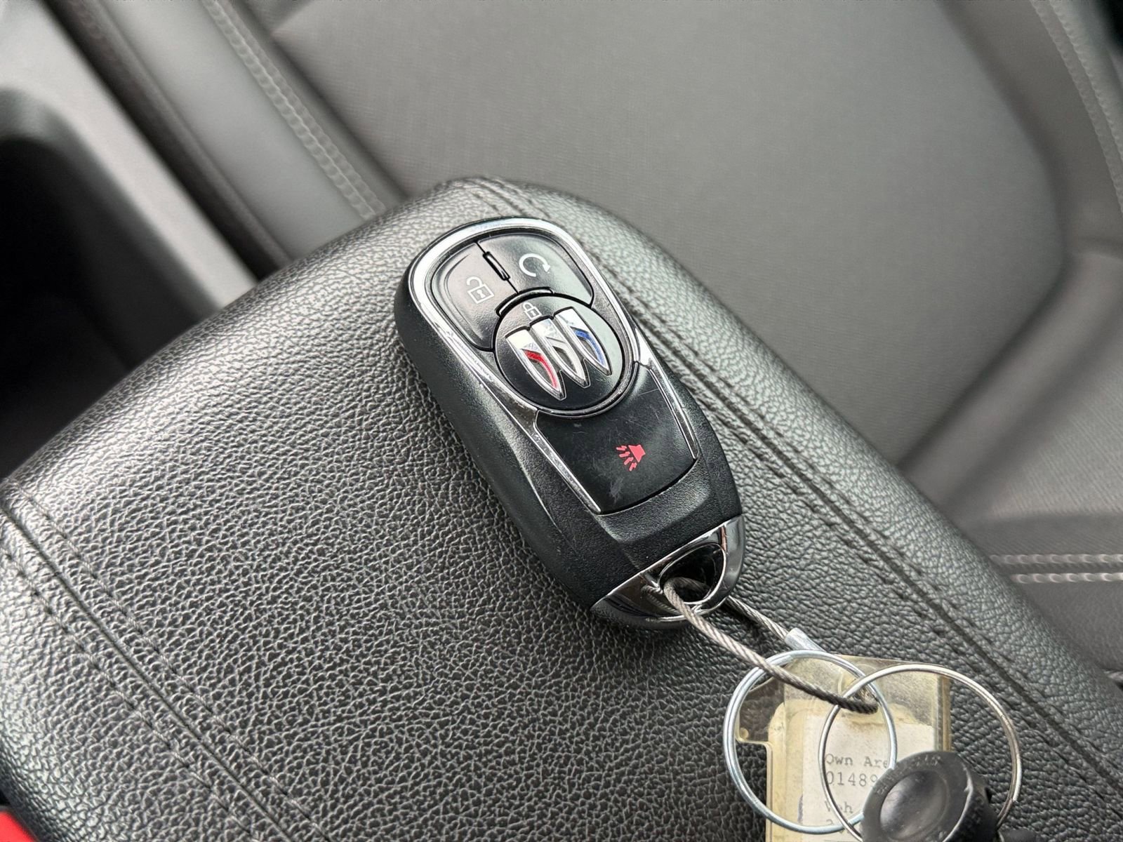 Used 2025 Buick Encore GX Preferred FWD image 21