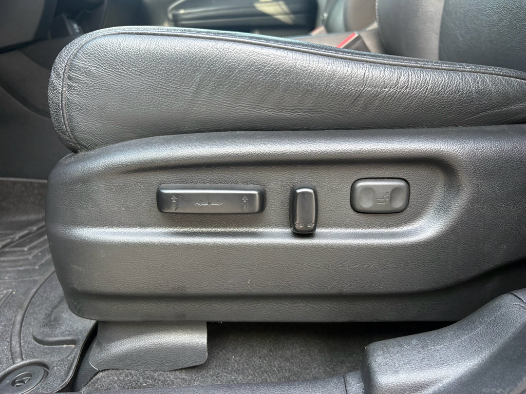 Certified 2022 Honda Pilot Touring image 29