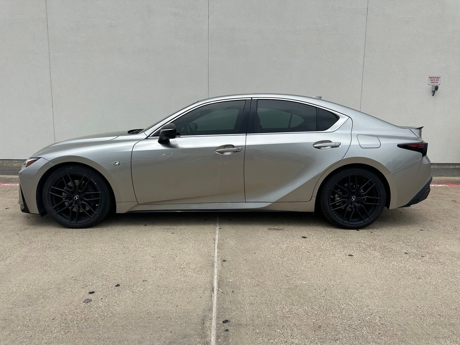 Used 2022 Lexus IS 350 F Sport w/ Dynamic Handling Package RWD image 4