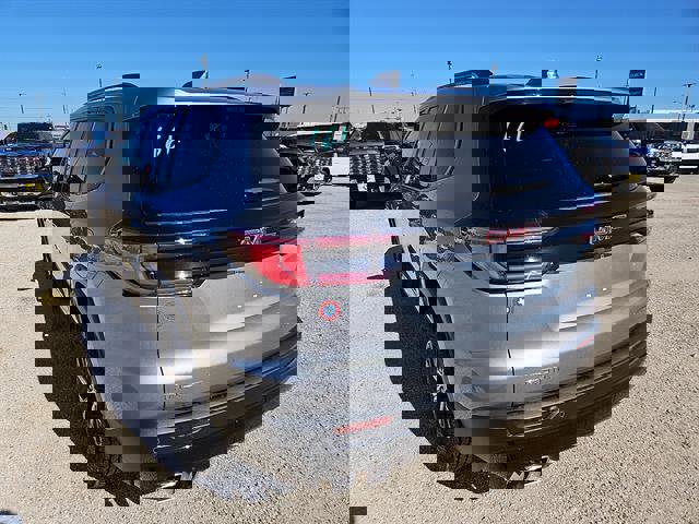 New 2026 GMC Acadia AT4 w/ LPO, Floor Liner Package image 3