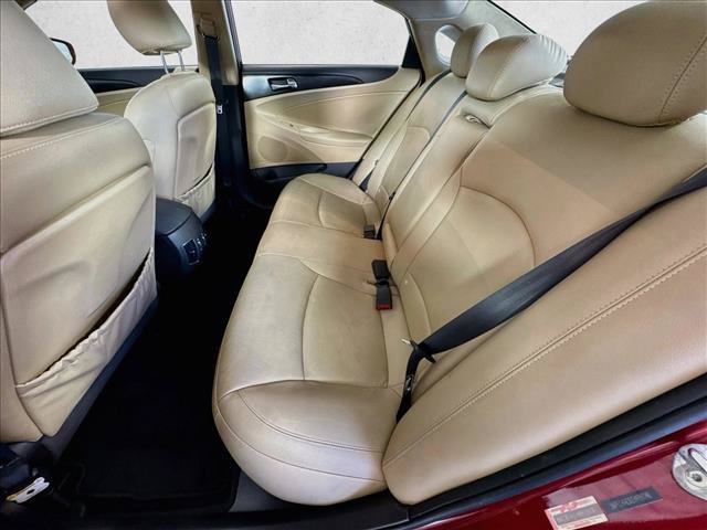 Used 2012 Hyundai Sonata Limited w/ Navigation Pkg FWD image 20