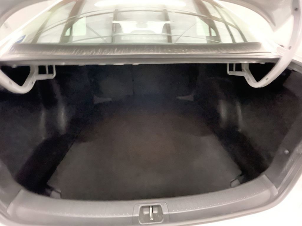 Used 2023 Toyota Corolla LE image 22