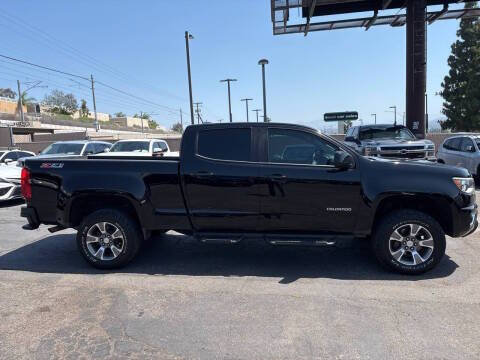 Used 2018 Chevrolet Colorado Z71 w/ LPO, Premium Interior Package AWD/4WD image 4