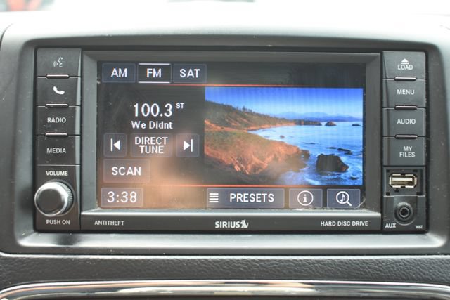 Used 2019 Dodge Grand Caravan SXT FWD image 24