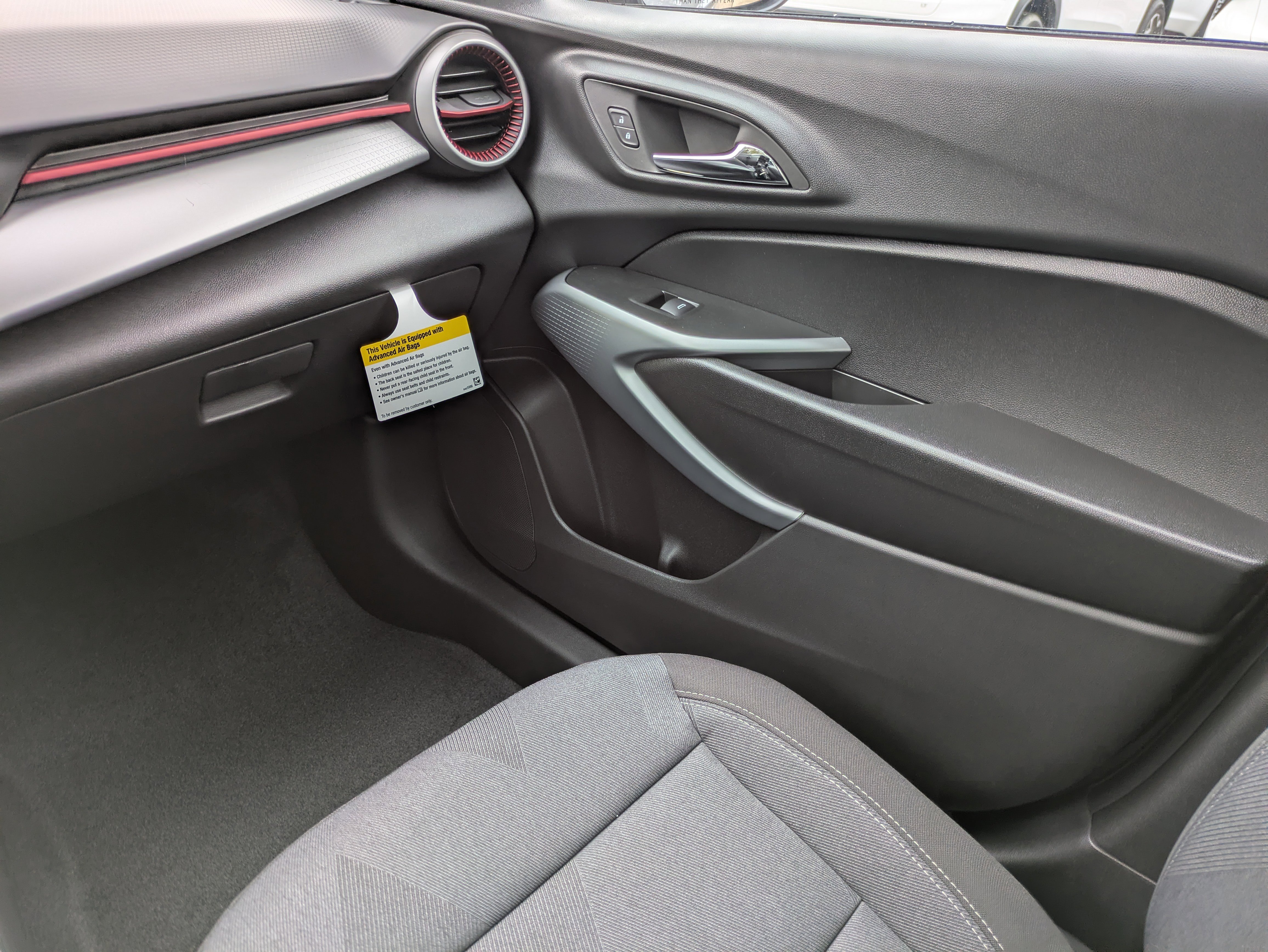 New 2026 Chevrolet Trax RS w/ Driver Confidence Package image 10