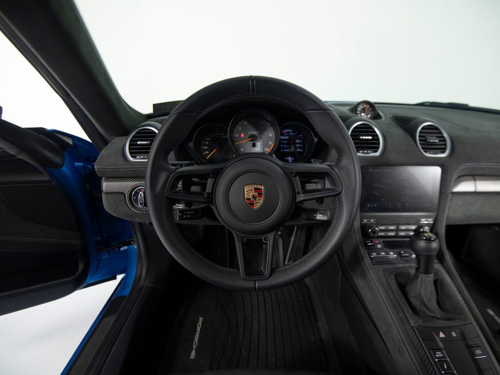 Certified 2025 Porsche 718 Cayman GT4 RS image 17