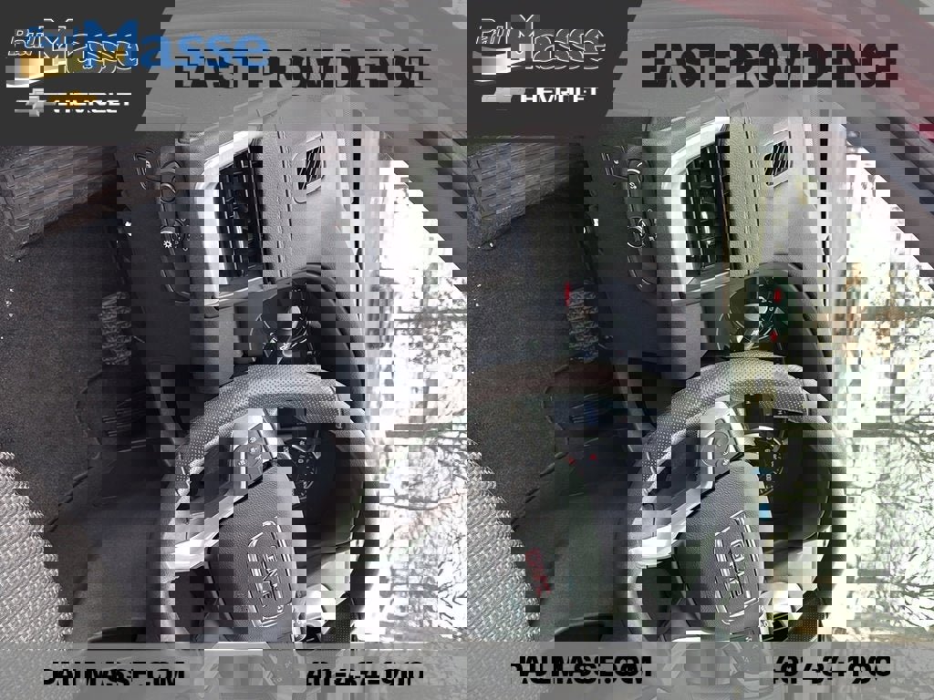 Certified 2023 GMC Terrain SLE w/ Driver Convenience Package image 17